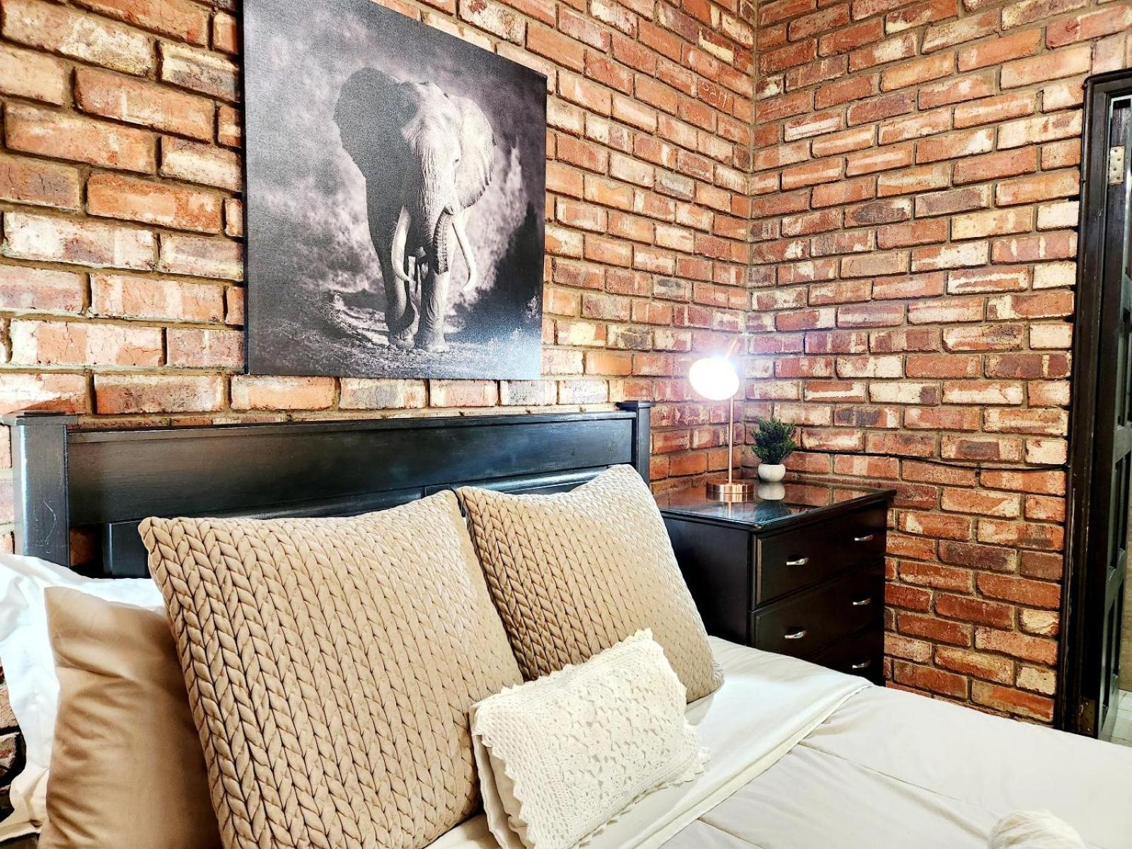 Aloe Guesthouse Klerksdorp Oda fotoğraf