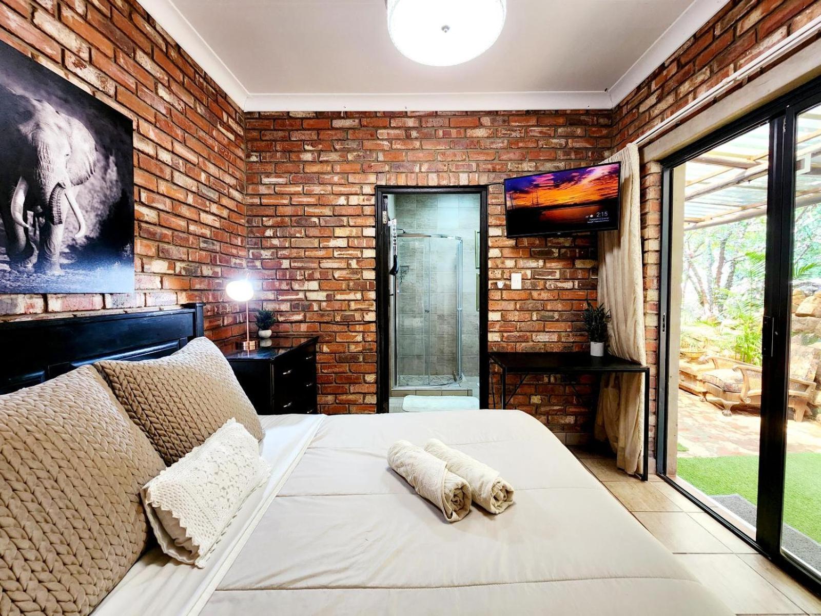Aloe Guesthouse Klerksdorp Oda fotoğraf