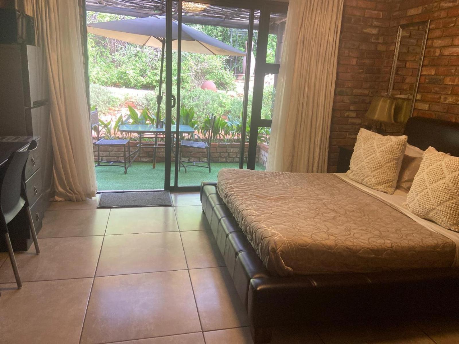 Aloe Guesthouse Klerksdorp Oda fotoğraf
