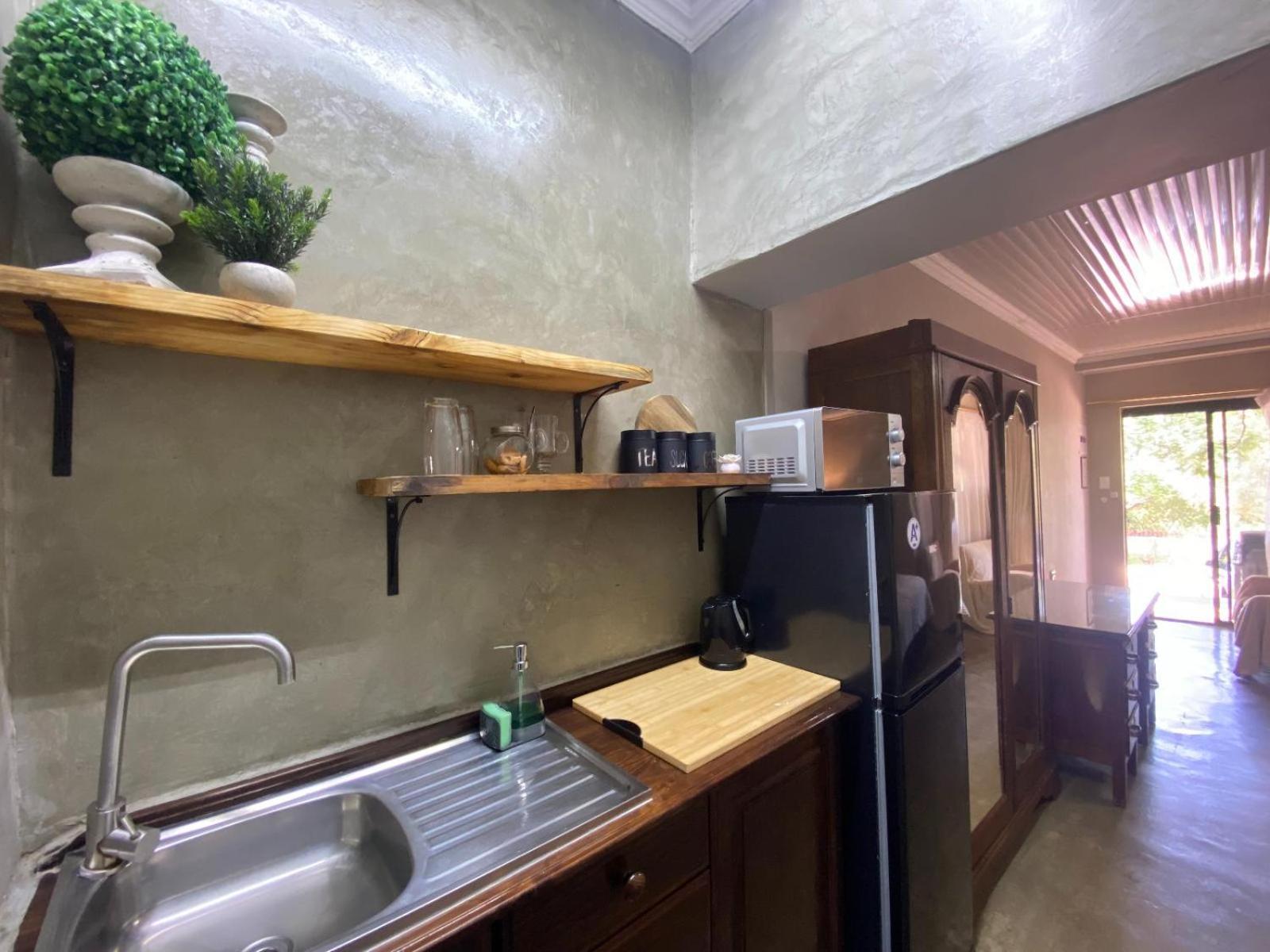 Aloe Guesthouse Klerksdorp Oda fotoğraf