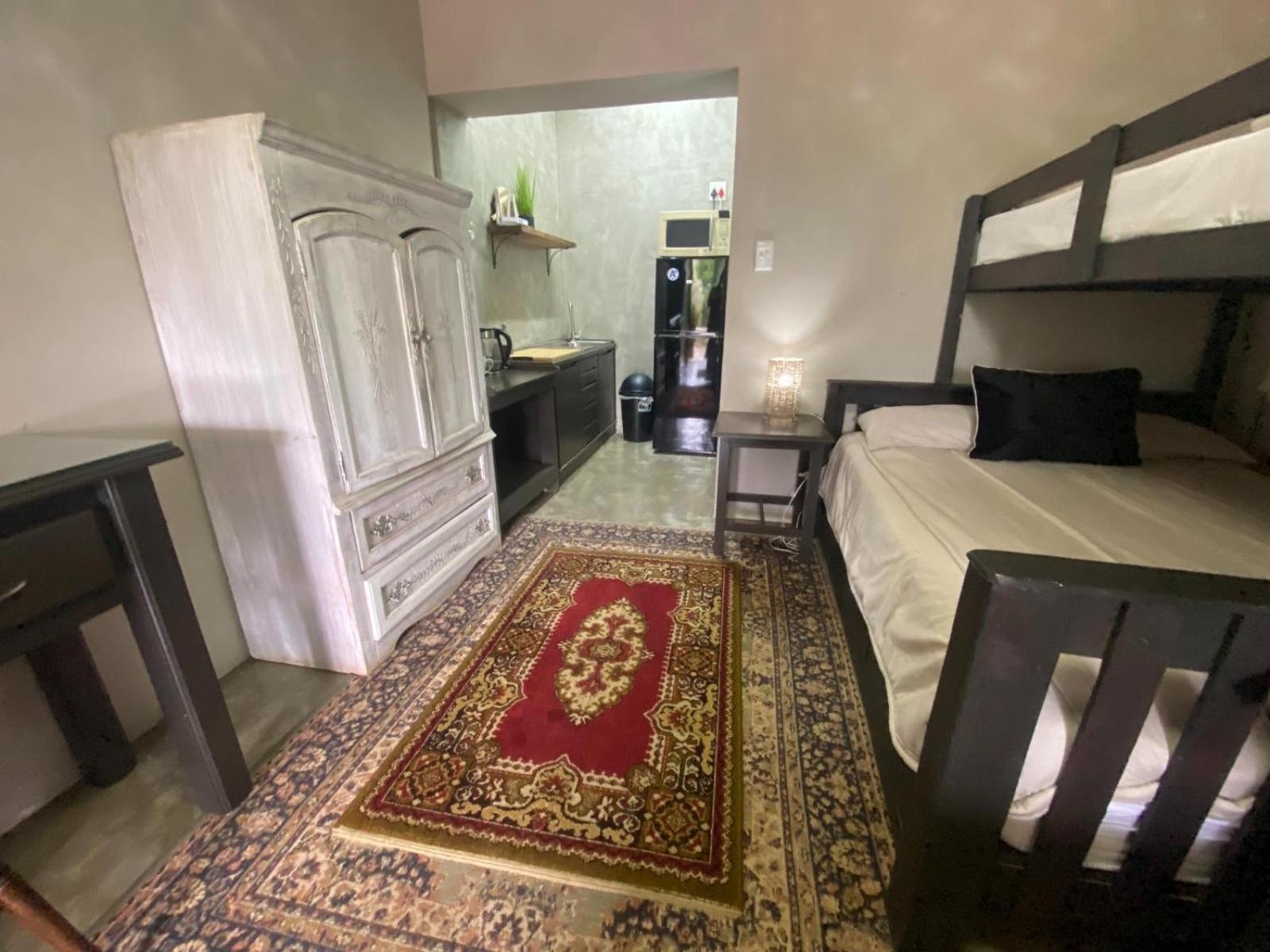 Aloe Guesthouse Klerksdorp Oda fotoğraf